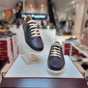 여성 발 편한 경량 밴드끈 컴포트 캐주얼 스니커즈 3F26462-7CA 658580