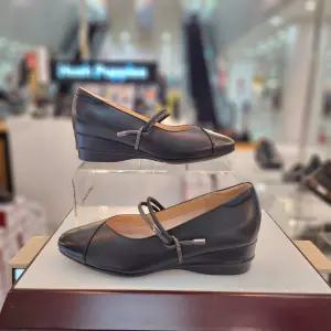 여성 발 편한 경량 4cm 큐빅 메리제인 플랫슈즈 3FR421-A 688546