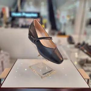 여성 발 편한 4cm 큐빅 메리제인 플랫슈즈 3FR421-B 688542