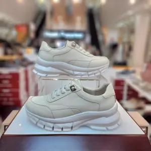 여성 발 편한 경량 키높이 5cm 밴드끈 컴포트 캐주얼 스니커즈 3F26465-2CA 714184