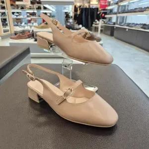 [엘칸토]엘칸토 HC11 양가죽 여성 슬링백 Q7J9U4Y1325 (49062764)