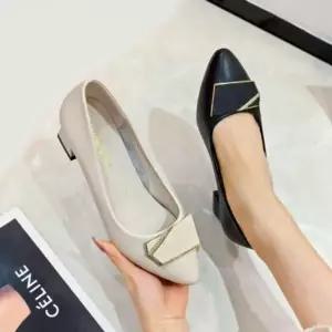[옷자락]여자 데일리 오피스 하객룩 편안한 미들힐 펌프스