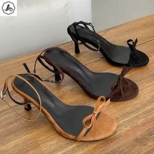 [애슬릿] 리본 샌들 발목 스트랩 발편한 키높이 굽높은 여름 7cm