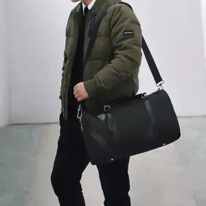방수 보스턴 가방 2사이즈 경량 숄더백 여행용 남자 여자 옥스포드 크로스끈 스포츠 운동 헬스 블랙 짐가방