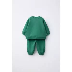 ZARA 베이직 스웨트셔츠 및 조거 팬츠 세트 - 초록