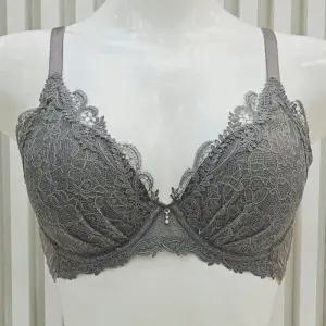 [비비안]-사은품증정- 월계수 케미컬 자수 몰드 브라 BR963A_US