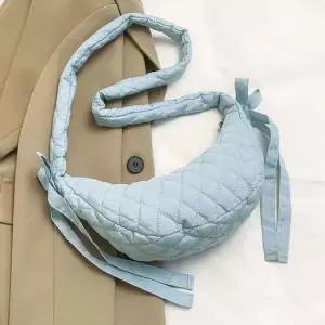 WL 여성 퀄팅 반달 크로스 백 핸드폰 여행 가방 블루