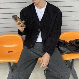 크롭 가디건 코듀로이 브이넥 남자 자켓