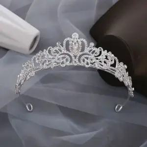 셀프 신부 티아라 왕관 웨딩 머리띠 파티 머리 장식 티아라머리띠 케이크티아라 왕관