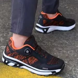 신상 인기 남자 런닝화 운동화 스니커즈 트레킹화 다 컴포트화 유행 트렌드 버스 안감