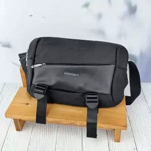 [하프클럽/]남성용 캐주얼 데일리 여행 크로스백 남성가방 남성캐주얼가방