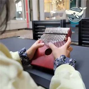 오너클랜 소형 손가락 피아노 마호가니 악기 17음계 칼림바 칼람바 손가락피아노 엄지피아노