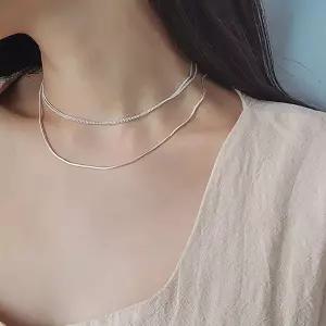 [하프클럽/]여자 슬림 얇은 실버 스네이크 레이어드 초커 목걸이
