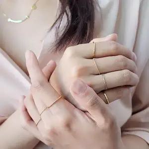[하프클럽/]여자 얇은 데일리 미니멀 감성 레이어드 반지