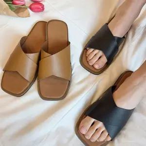 여성 슬라이드 샌들 슬리퍼 데일리 사무실 여름필수템 여성슬리퍼 크로스슬리퍼