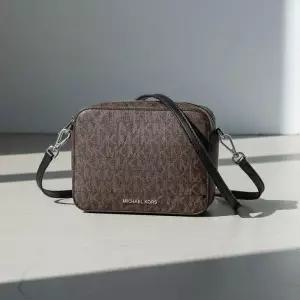 [남성 허드슨 캔버스 카드지갑39F1LHDF5B 201