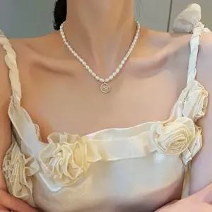 패션 진주목걸이 진주목걸이펜던트 데일리 펜던트 목걸이 큐빅 여성 진주목걸이