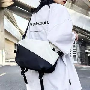 데일리 학생 흰색 바디 캐주얼 가방 남자크로스백 남성크로스백 대 책 남자크로스백