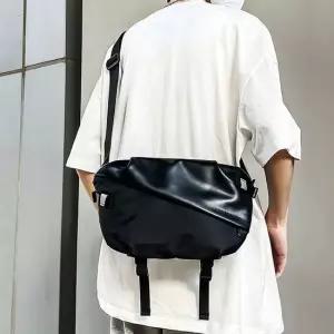 남자크로스백 남성크로스백 대 책 캐주얼 가방 데일리 바디 블랙 학생 남자크로스백