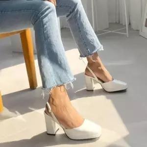 베이직 각코 가보시 스트랩 통굽 청키굽 슬링백힐Y