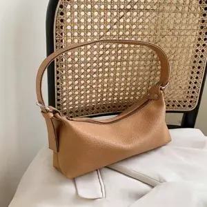 데일리 바게트백 미니 클래식 숄더백 소프트레더 가방