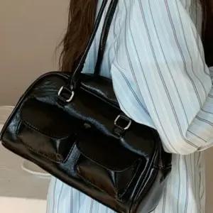 스퀘어숄더백 볼륨 크로스백 투포켓 캔버스백 호보백 버킷백