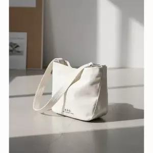 A.P.C MUST IT_아페쎄 저널 스몰 크로스백 PSAJZ M67010 BAA 숄더백