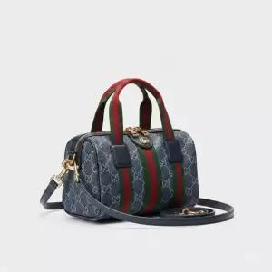 구찌 정상가290만 공식매장AS가능) GG 미니 크로스백 네이비 화이트 데님 859975 FAFWW 4443