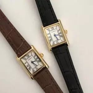 Delly antique watch (2color) 패션잡화 시계 여성시계 여자시계 watch