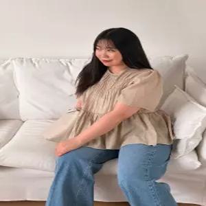 세이지 라이트 셔링 플레어 반팔 블라우스
