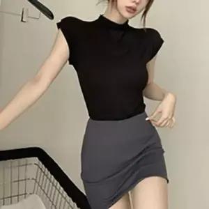 러블리 여성 세미터틀넥 반팔 티셔츠 패션상의 여름티셔츠 여성티셔츠 데일리티셔츠 여자상의