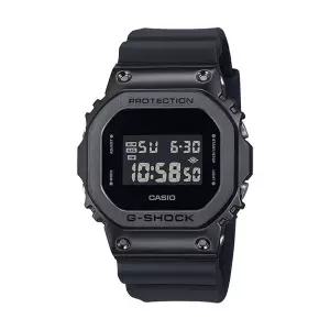 [지샥] GM-5600UB-1 5600 메탈 커버 스퀘어 남성 전자 시계
