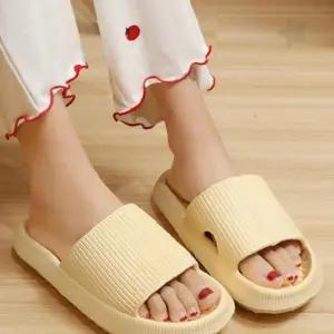 키높이 쿠션 밑창 슬리퍼 욕실 화장실 거실 실내 신발 미끄럼 방지 바닥 두꺼운