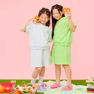 (스타필드 수원점)( 스타일노리터 )글로우 맨투맨 셋업