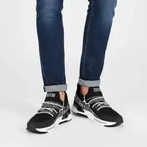 베르사체 VERSACE LIQUIFY LOGO DYNAMIC SNEAKERS 79YA3SA3 ZSD03 899) 리퀴파이 로고 다이나믹 스니커즈)