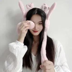 곰돌이 쫑긋 귀마개 핑크 움직이는 왕 니트귀도리 방한