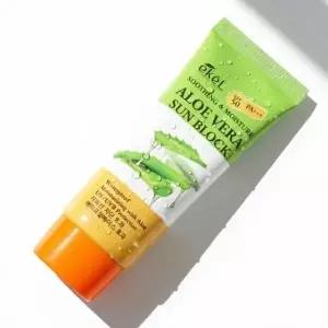 강한 자외선으로부터 피부 지켜주는 알로에 선블록 70ml