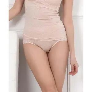 깔끔하고 베이직한 여성스러운 맥시팬티 여자속옷