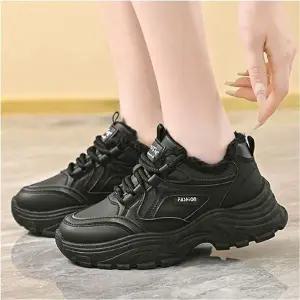 [하프클럽/]여성 겨울 기모운동화 통굽 키높이 어글리슈즈 스니커즈 2색