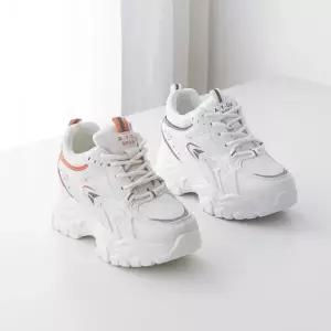 여자 어글리 키높이 런닝 클래식 스니커즈