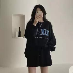 여성 레터링 프린팅 긴팔 반바지 편한 셋업 셋업 여름패션의류 여성 조거팬츠 반팔티셔츠 세트의류
