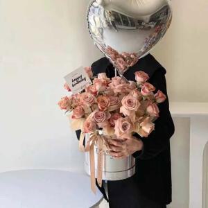영원한 꽃 장미 꽃다발 여성의 꽃꽂이 모조 비누꽃 생일 흑매화 선물 만타