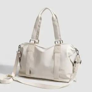 넉넉한 수납 가죽복조리 여성용 레더백 데일리 여자코디 레더백 여성코디 보부상백