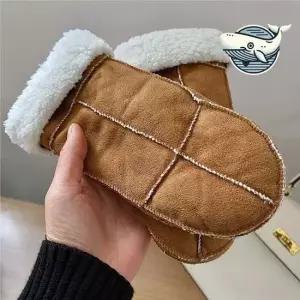 겨울 방한 장갑 따듯한 털 안감 벙어리 스타일 무스탕장갑