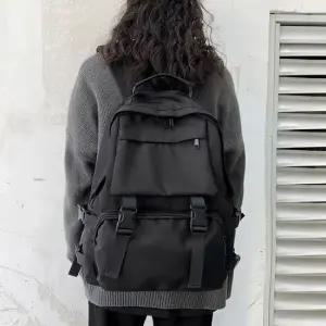 블랙 캐주얼 버클포인트 백팩 대학생가방 대학생백팩