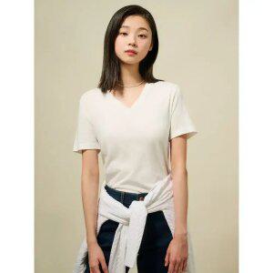 [빈폴레이디스] [Essential] 솔리드 V넥 슬림핏 티셔츠 - 화이트 (BF5242E021)