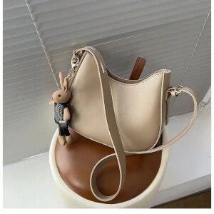 옳고바른 여성 반달 가죽 크로스백 데일리 휴대폰 끈조절 새학기 선물용 호보백