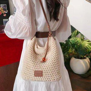 대한민국의 트렌드여성용 매쉬 위빙백 봄 여름 휴양지 토트백 비치백 숄더 암홀백 실제