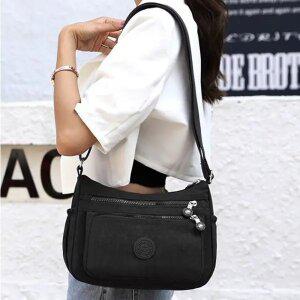 수납 편한 가벼운 나일론 방수 원단 여성용 크로스백 데이지