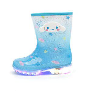 시나모롤 라이팅 레인부츠`